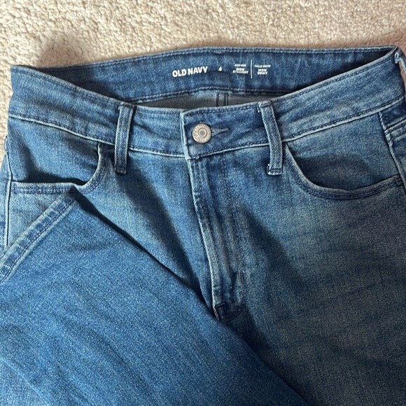 Old Navy Wow Straight High Rise Jeans - Picture 3 of 4